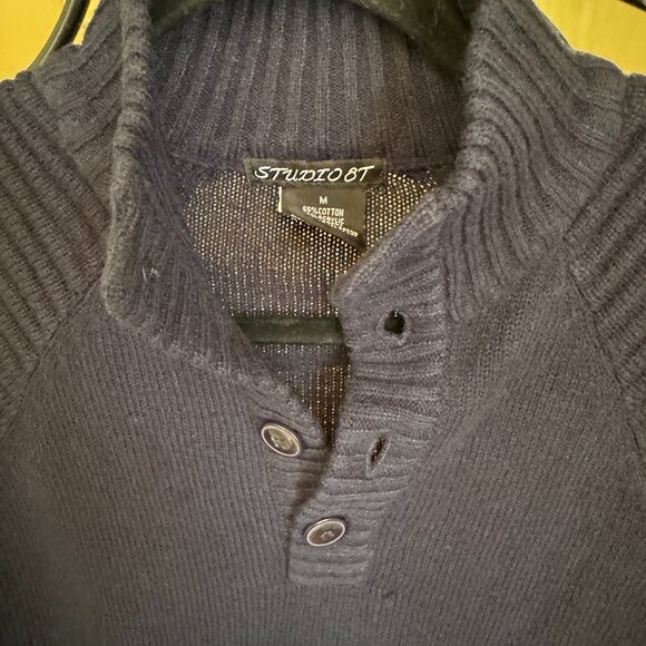 STUDIO 8T KNIT SWEATER MEN SZ MEDIUM KNIT BLACK/BLUE COLOR - Picture 1 of 5